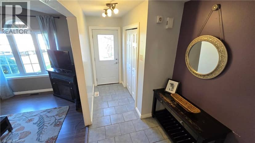 7 JADE Court, Cambridge, photo 4