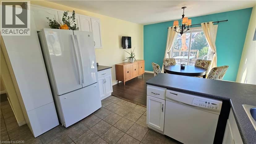 7 JADE Court — photo 10 of 40