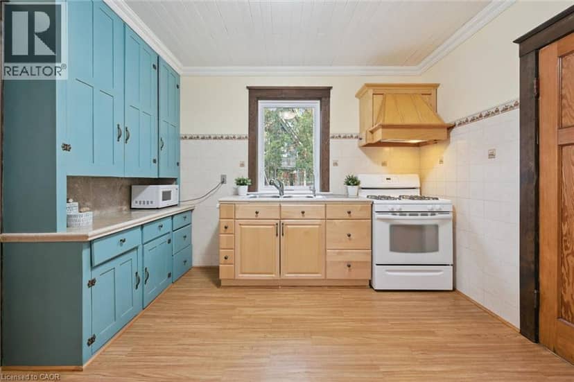 21 BRAUN Street — photo 18 of 40