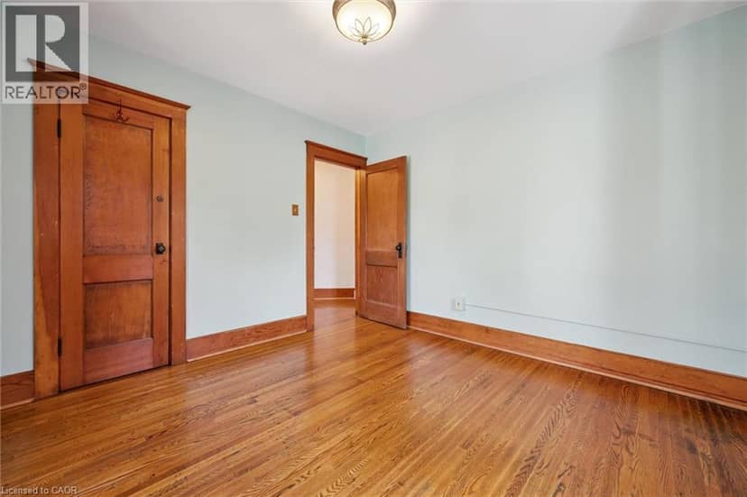 21 BRAUN Street — photo 25 of 40