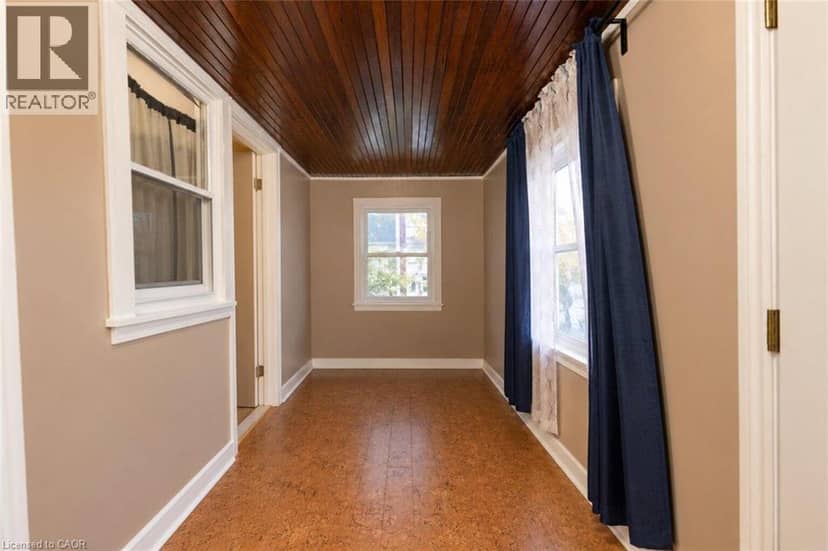12 MERIGOLD Street, St. Catharines, photo 5