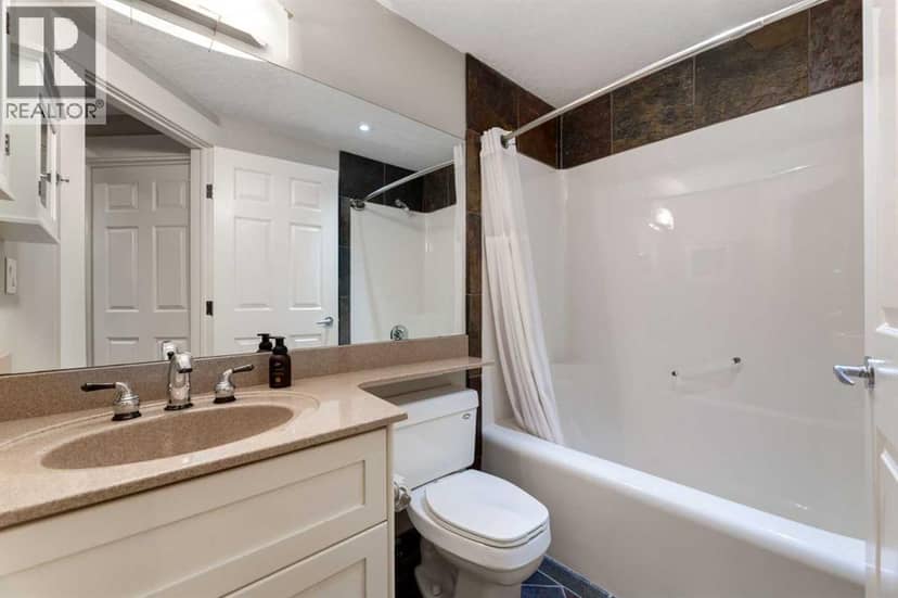 129 ROYAL Bay NW — photo 35 of 40