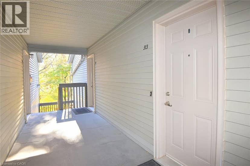 2030 CLEAVER Avenue Unit# 313, Burlington, photo 2