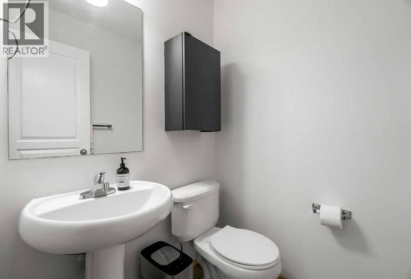 116 Tuscany Ravine Crescent NW — photo 9 of 36
