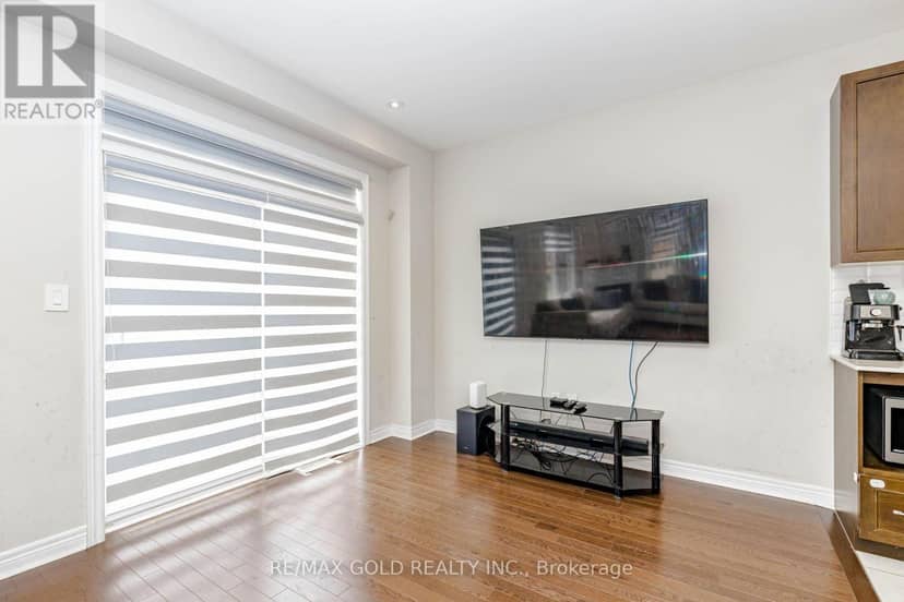 3 Dale Meadows Road — photo 14 of 40