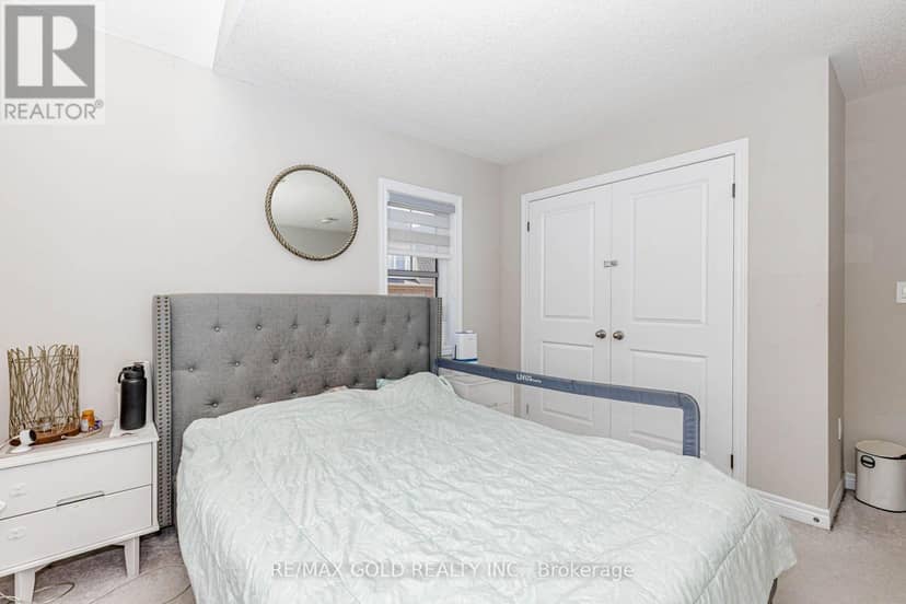 3 Dale Meadows Road — photo 39 of 40