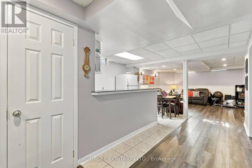 20 Kendra Court — photo 32 of 40