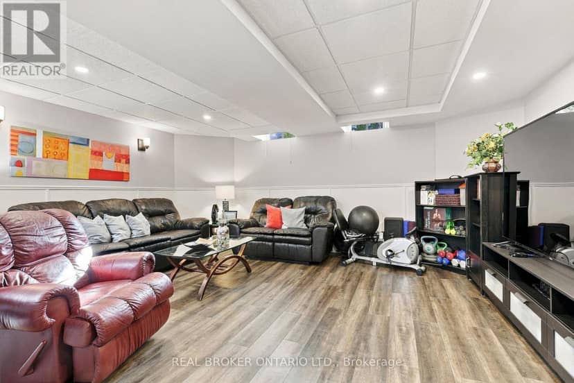 20 Kendra Court — photo 33 of 40