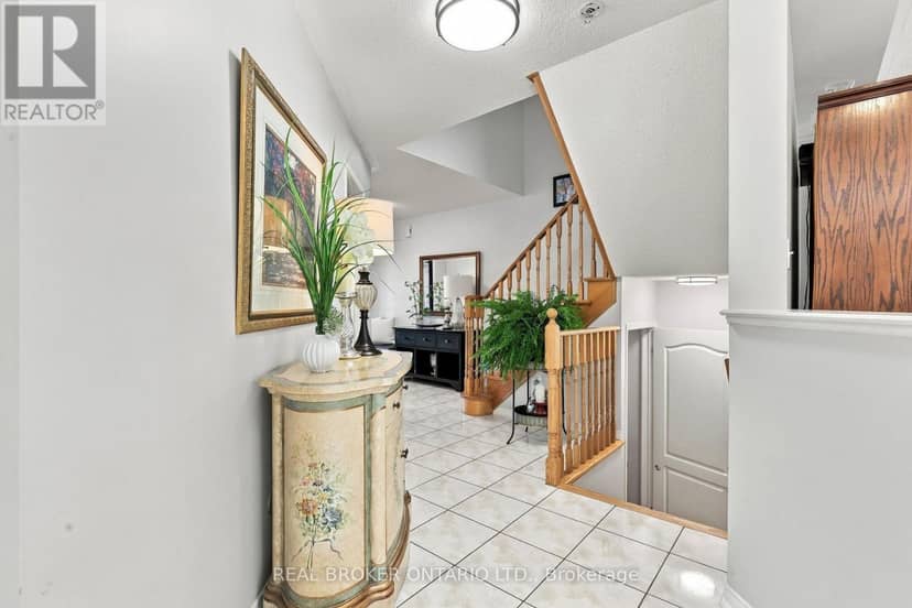 20 Kendra Court, Brampton, photo 4