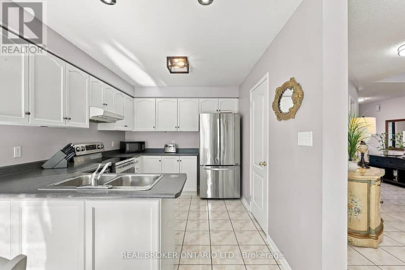 20 Kendra Court, Brampton, photo 6