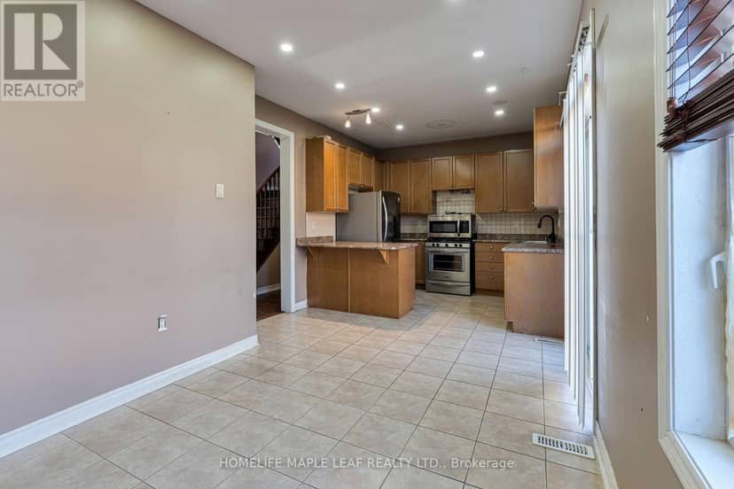 28 Vincent Street — photo 15 of 40