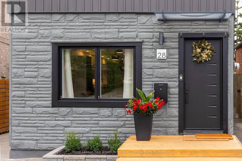 28 Thirtieth Street, Toronto, photo 5