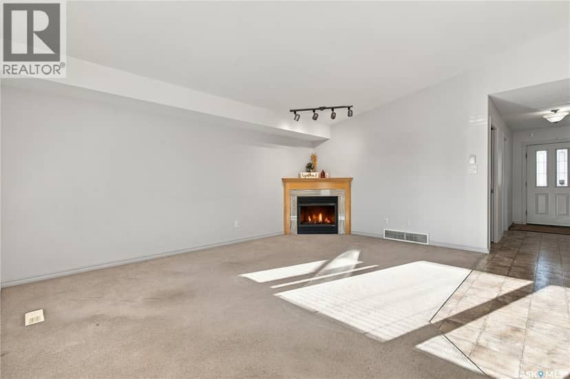 3144 Randall ROAD E — photo 14 of 37