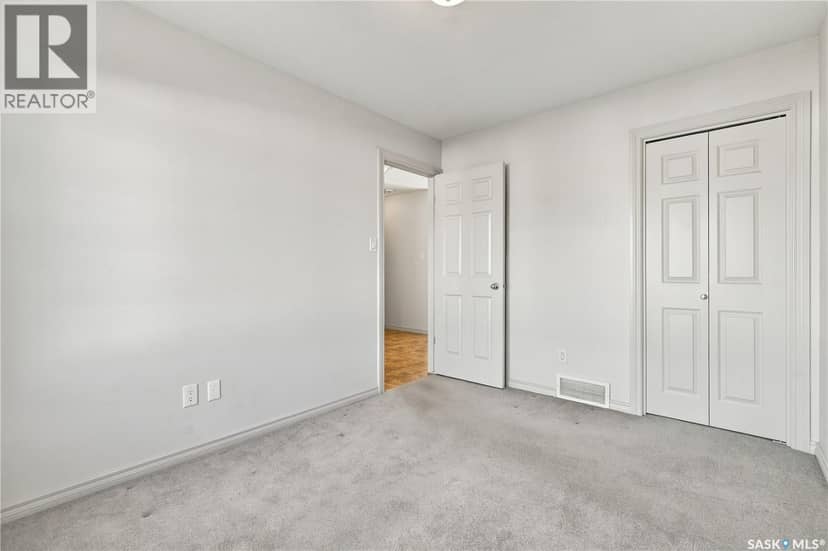 3144 Randall ROAD E — photo 16 of 37