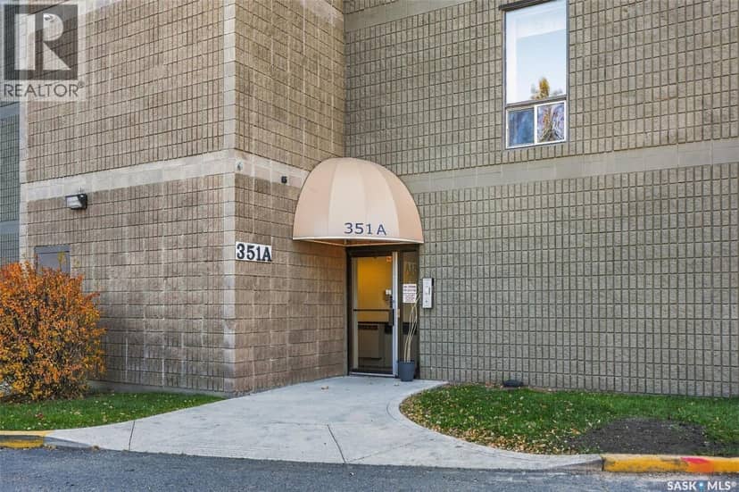 A - 351 Saguenay DRIVE, Saskatoon, photo 3