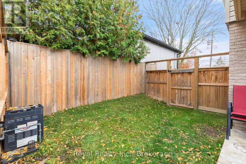 17 Mohawk Drive — photo 38 of 40
