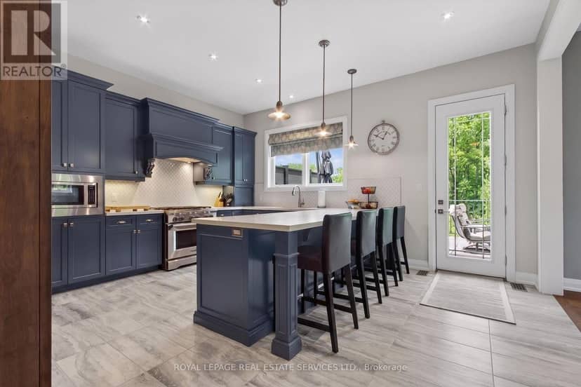 31 Dorr Court, Hamilton, photo 7