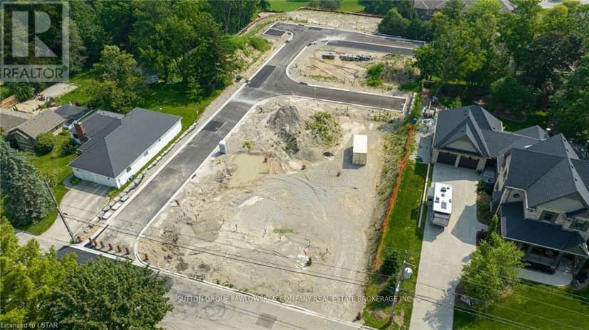 29 - 414 Old Wonderland Road — photo 22 of 22