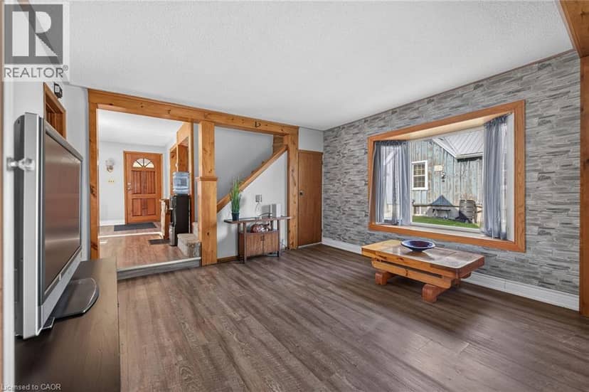 909 TAMARAC Street — photo 15 of 40