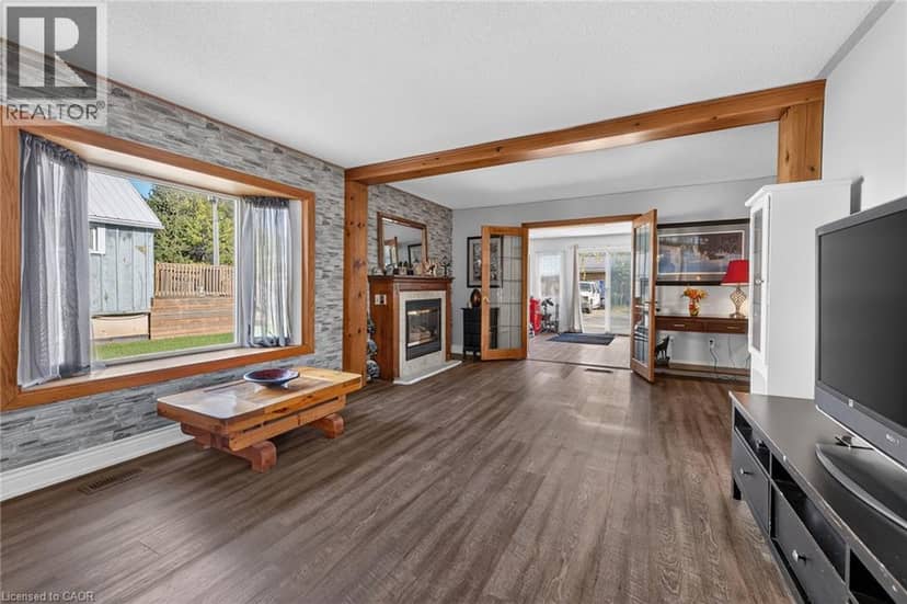 909 TAMARAC Street — photo 17 of 40