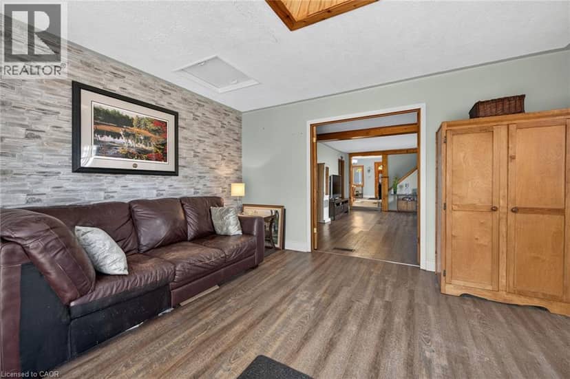 909 TAMARAC Street — photo 21 of 40