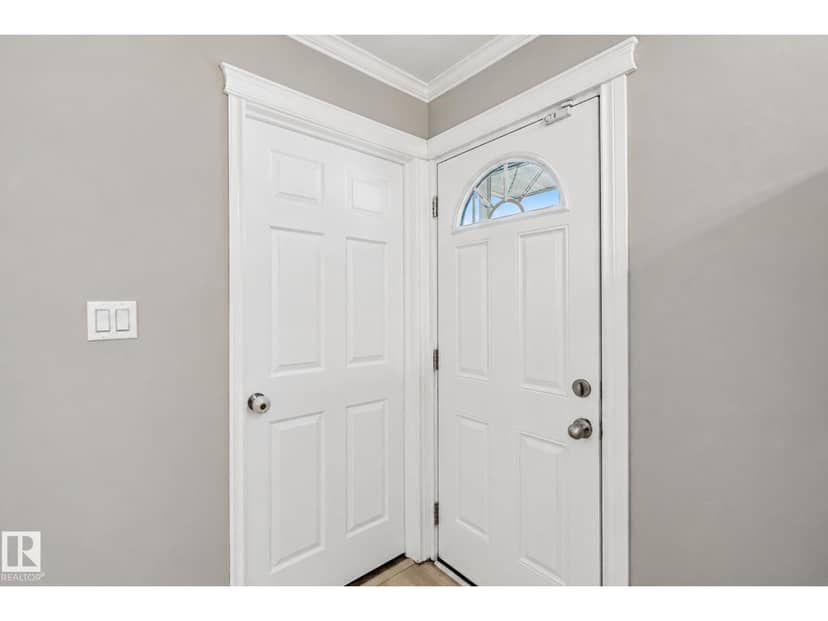 304 Spruce Gl, Spruce Grove, photo 4