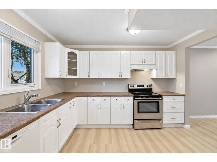 304 Spruce Gl, Spruce Grove, photo 6