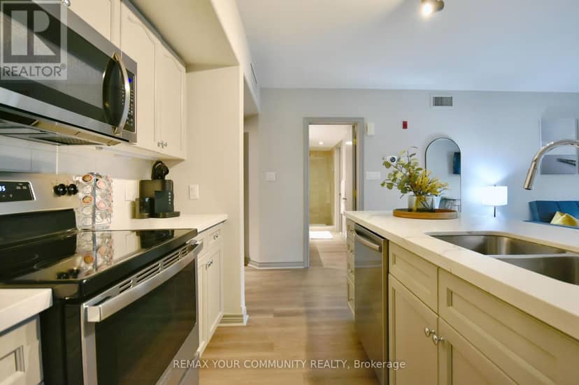 2494/95 - 90 Highland Drive — photo 17 of 39