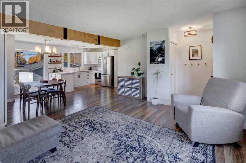 4827 Montana Drive NW, Calgary, photo 7