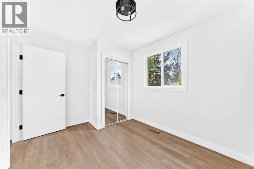 856 Rundlecairn Way NE — photo 13 of 29