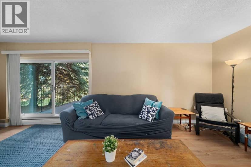 101, 504 Cedar Crescent SW, Calgary, photo 3