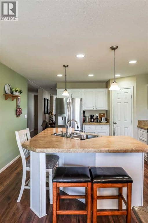 29 Chartwell Place SE — photo 14 of 36