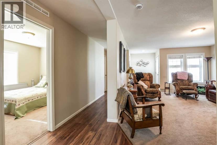 29 Chartwell Place SE — photo 19 of 36