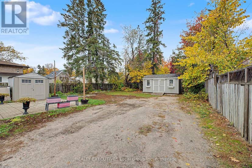 1778 Cassells Street — photo 38 of 40