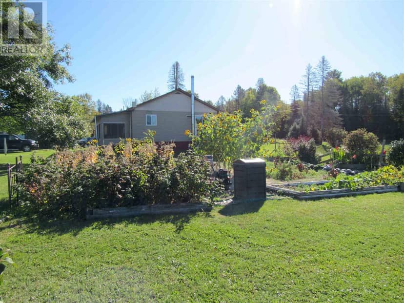 76 Chiblow Lake RD — photo 32 of 40