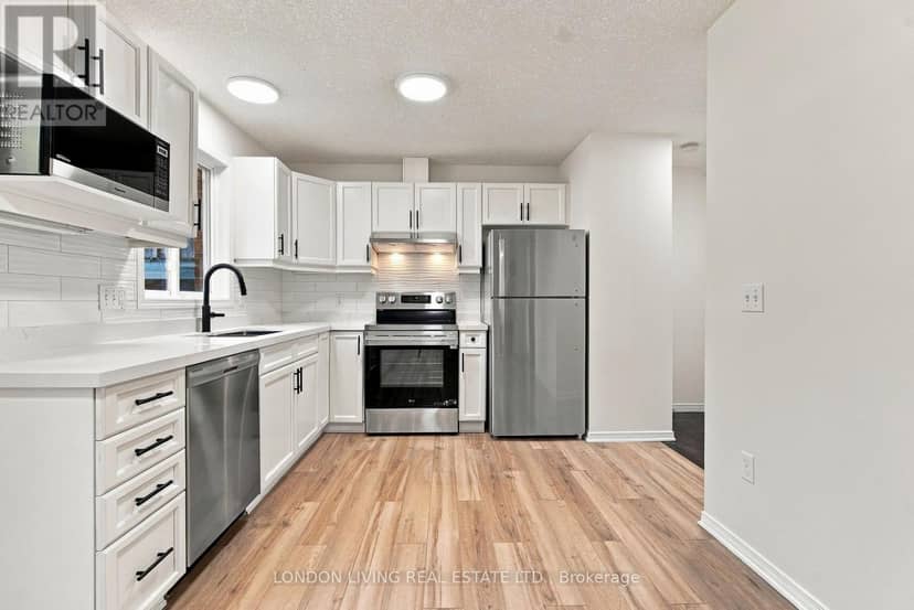 31 - 1625 Purser Street — photo 15 of 40