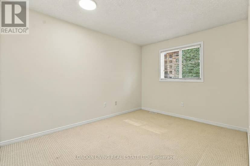 31 - 1625 Purser Street — photo 26 of 40