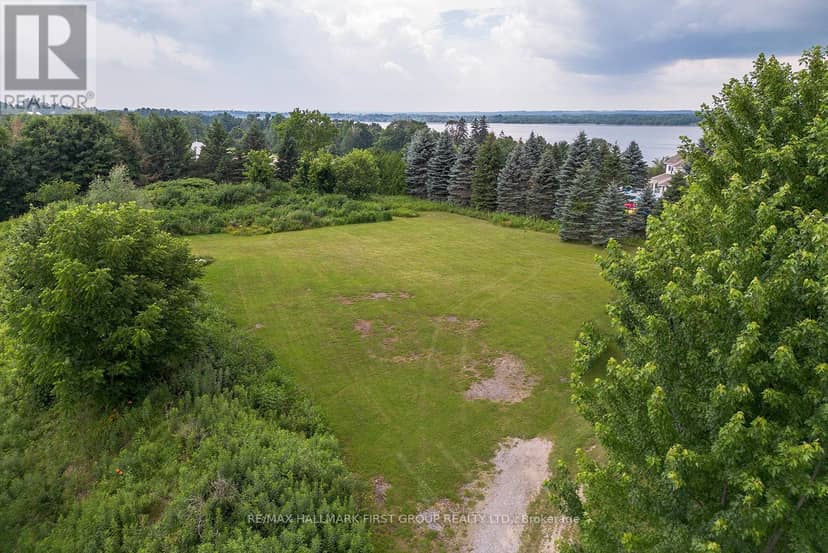 17300 Island Road, Scugog