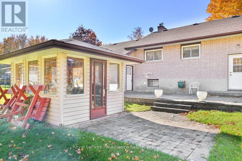 21851 Loyalist Parkway — photo 13 of 39