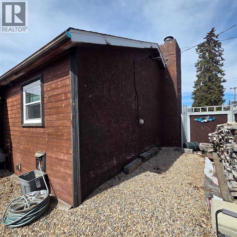5015 8 Avenue — photo 33 of 40