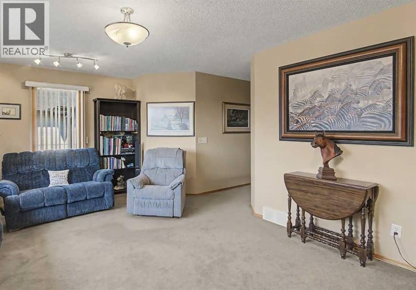 173 Cranfield Green SE — photo 17 of 40