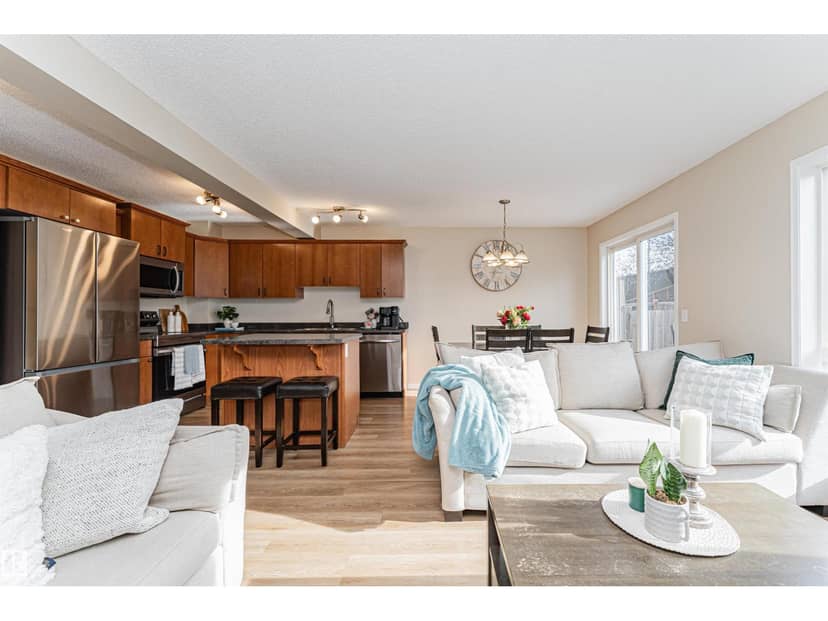 51 Vaughn Av — photo 31 of 40