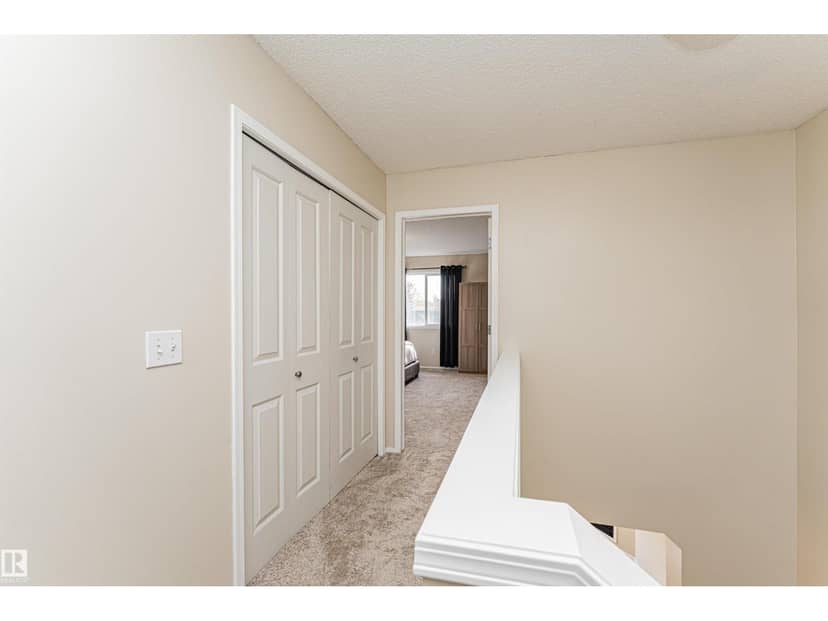 51 Vaughn Av — photo 36 of 40