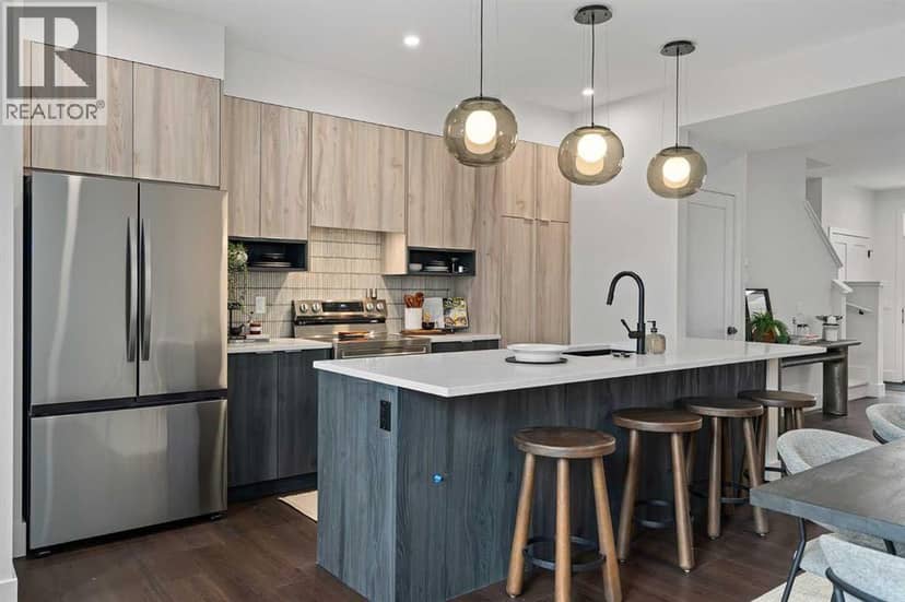 7158 Rangeview Avenue SE, Calgary, photo 3