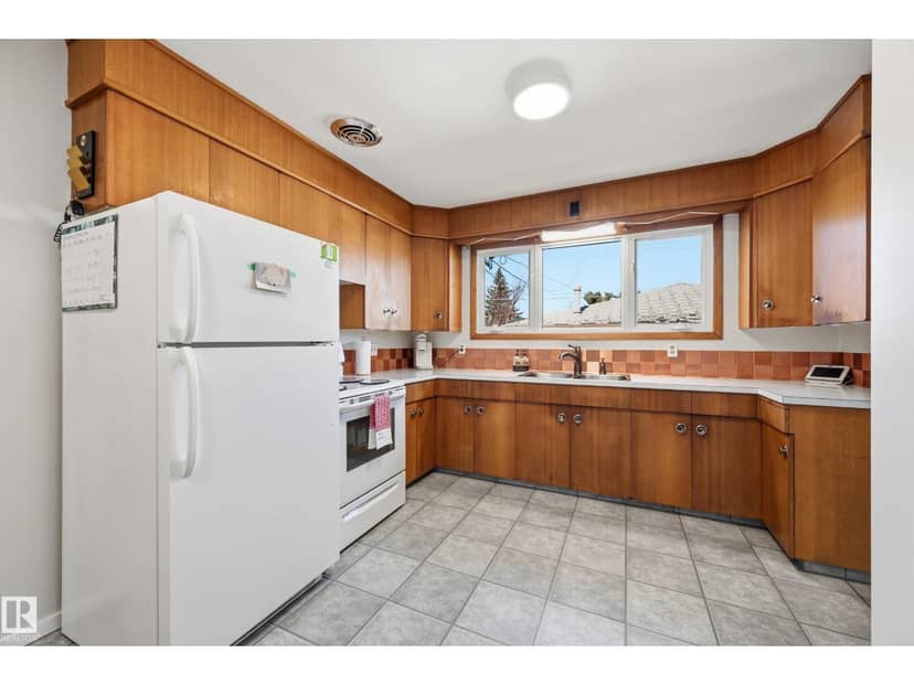 6604 93 AV NW, Edmonton, photo 3
