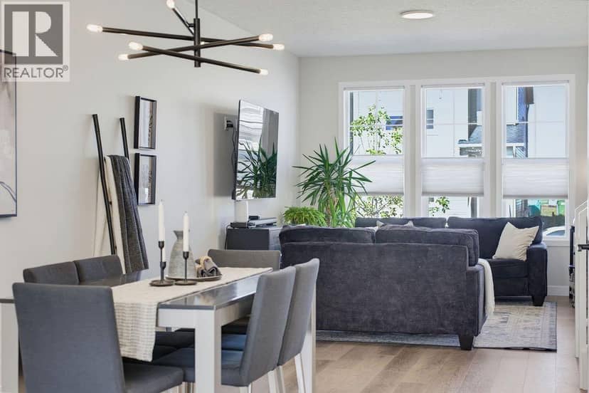 9 Amblefield Passage NW, Calgary, photo 8