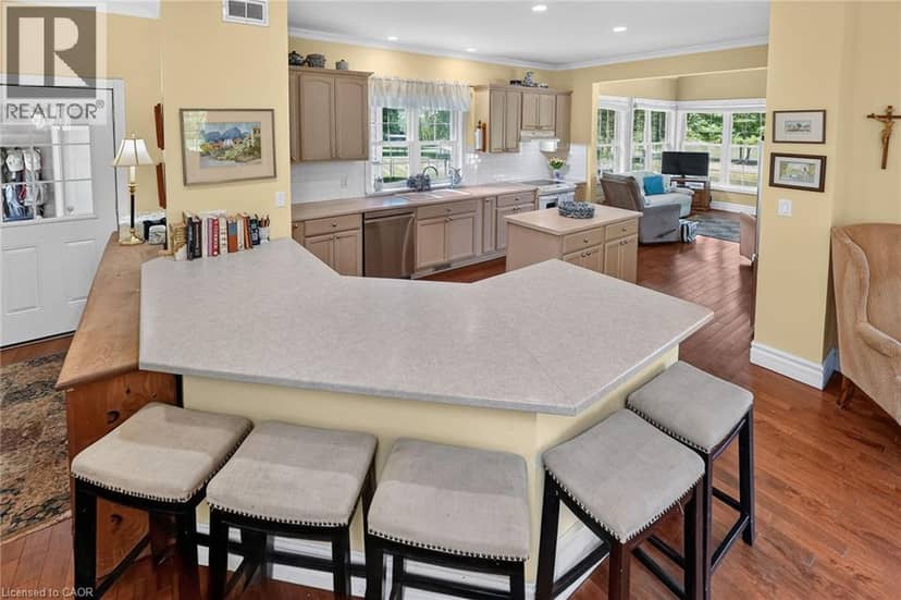 413 8th Concession Rd Enr, Norfolk, photo 7