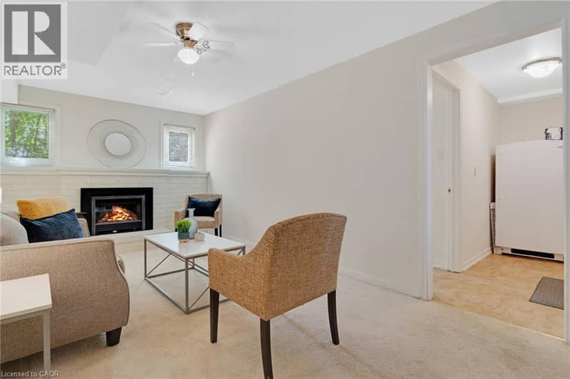 375 HOLIDAY INN Drive Unit# 28 — photo 30 of 40