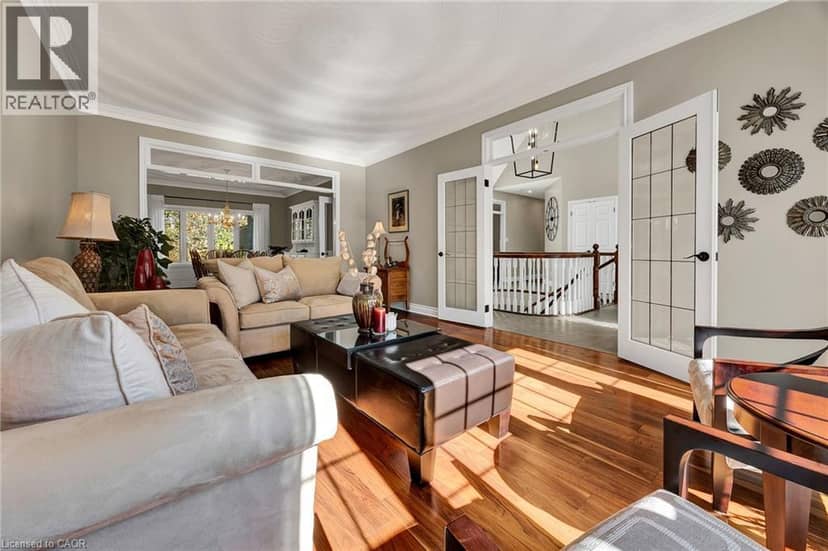 10 MEADOW HEIGHTS Drive — photo 17 of 40