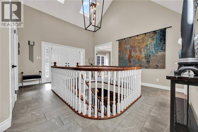 10 MEADOW HEIGHTS Drive — photo 5 of 40